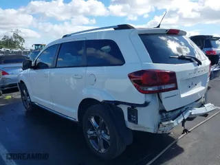 2015 Dodge Journey Crossroad with VIN 3C4PDCGB4FT713815, listed as a IAAI auction lot 38648701 with NaN miles. Bid and sale history available at carsss.com. Image 3.