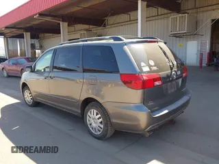 2005 Toyota Sienna CE with VIN 5TDZA23C95S362418, listed as a IAAI auction lot 42526995 with 232,857 mi miles and . Bid and sale history available at DreamBid. Image 3.