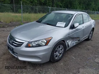 2012 Honda Accord SE z VIN 1HGCP2F61CA120373, wystawiony jako IAAI lot #42388681 z przebiegiem 121 754 mil mil oraz . Historia ofert i sprzedaży dostępna na DreamBid. Obrazek 2.