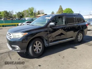 2011 Toyota Highlander z VIN 5TDZK3EH1BS033090, wystawiony jako Copart lot #55859045 z przebiegiem 225 897 mil mil oraz Szkoda całkowita • Salvage title. Historia ofert i sprzedaży dostępna na DreamBid. Obrazek 1.