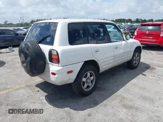 1999 Toyota RAV4 with VIN JT3GP10V5X7043735, listed as a IAAI auction lot 41939137 with 206,044 mi miles and . Bid and sale history available at DreamBid. Image 4.