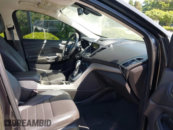 2013 Ford Escape SEL with VIN 1FMCU0HX8DUB38480, listed as a IAAI auction lot 42176271 with 154,309 mi miles. Bid and sale history available at carsss.com. Image 5.