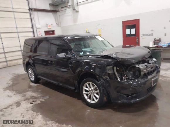 2019 Ford Flex SE with VIN 2FMGK5B84KBA13016, listed as a IAAI auction lot 41820940 with 67,237 mi miles. Bid and sale history available at carsss.com. Image 1.