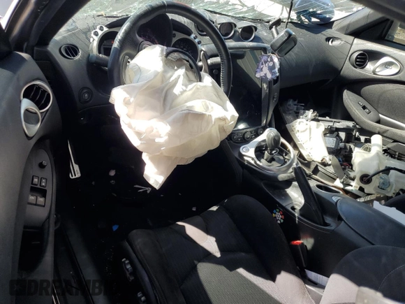 2017 Nissan 370Z with VIN JN1AZ4EH8HM952347, listed as a Copart auction lot 48021585 with Not Provided miles and Salvage Title. Bid and sale history available at DreamBid. Image 8.