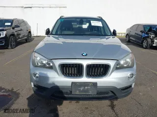 2014 BMW X1 sDrive28i with VIN WBAVM1C58EVW52847, listed as a IAAI auction lot 40779553 with 151,076 mi miles. Bid and sale history available at carsss.com. Image 12.