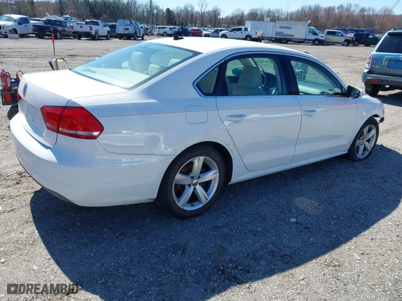 2012 Volkswagen Passat SE with VIN 1VWBP7A38CC030837, listed as a IAAI auction lot 41864669 with 169,816 mi miles. Bid and sale history available at carsss.com. Image 4.