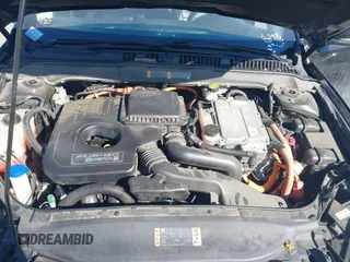 2018 Ford Fusion Energi SE with VIN 3FA6P0PU8JR152890, listed as a IAAI auction lot 41682965 with 84,890 mi miles. Bid and sale history available at carsss.com. Image 10.