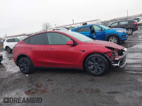 2024 Tesla Model Y Long Range with VIN 7SAYGAEE7RF133073, listed as a IAAI auction lot 41081463 with Not Provided miles and . Bid and sale history available at DreamBid. Image 12.