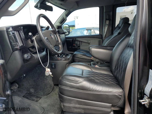 2021 GMC Savana Cargo Van with VIN 1GTW7AF7XM1288092, listed as a Copart auction lot 39192523 with 7,265 mi miles. Bid and sale history available at carsss.com. Image 7.
