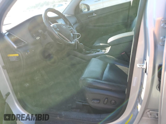 2017 Hyundai Tucson SE with VIN KM8J33A46HU519309, listed as a Copart auction lot 42677955 with 127,202 mi miles and Salvage Title. Bid and sale history available at DreamBid. Image 7.