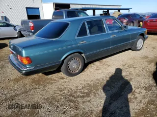 1989 Mercedes-Benz 420 420SEL with VIN WDBCA35EXKA489275, listed as a Copart auction lot 81286284 with 154,137 mi miles and Clean Title. Bid and sale history available at carsss.com. Image 3.