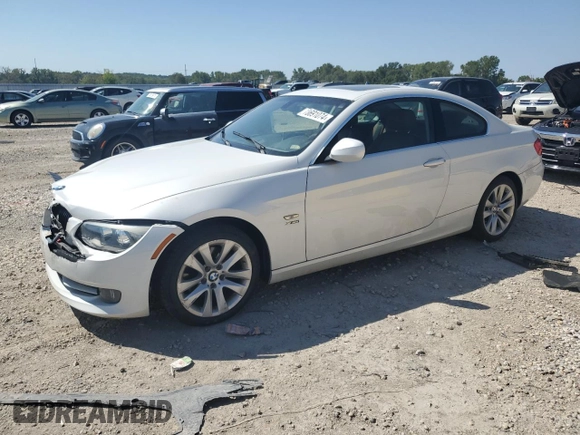 2013 BMW 3 Series 328i xDrive with VIN WBAKF5C55DJ297680, listed as a Copart auction lot 70691074 with 0 mi miles and Salvage Title. Bid and sale history available at carsss.com. Image 1.