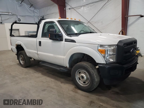 2015 Ford F-250 XLT with VIN 1FTBF2B63FEC85857, listed as a Copart auction lot 59129435 with 175,868 mi miles and Clean title. Bid and sale history available at DreamBid. Image 4.