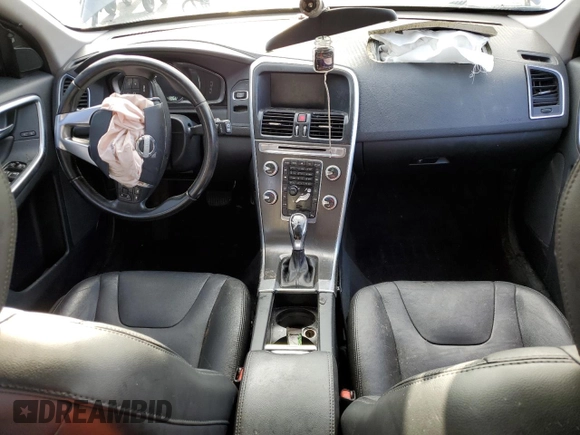 2015 Volvo XC60 T5 with VIN YV4612RK3F2716604, listed as a Copart auction lot 59855665 with 100,989 mi miles and Salvage title. Bid and sale history available at DreamBid. Image 8.