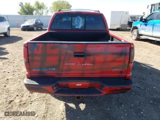 2003 GMC Sonoma SLS with VIN 1GTDT13X43K116642, listed as a Copart auction lot 73126134 with 0 mi miles and Salvage Title. Bid and sale history available at carsss.com. Image 6.