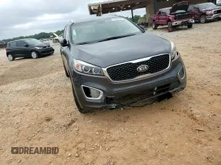 2017 Kia Sorento LX with VIN 5XYPGDA37HG298921, listed as a Copart auction lot 55575005 with 117,845 mi miles and Salvage title. Bid and sale history available at DreamBid. Image 15.