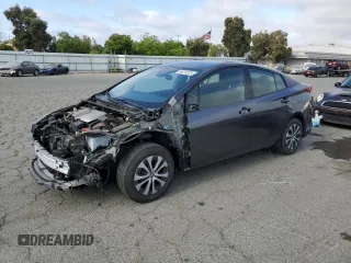 2020 Toyota Prius LE z VIN JTDKARFP4L3160836, wystawiony jako Copart lot #59370235 z przebiegiem 72 601 mil mil oraz Szkoda całkowita • Salvage title. Historia ofert i sprzedaży dostępna na DreamBid. Obrazek 1.
