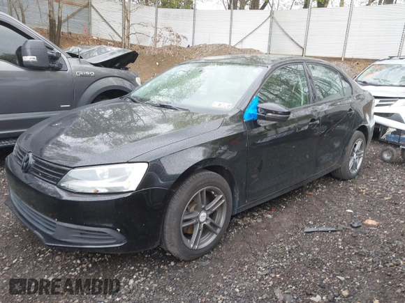 2012 Volkswagen Jetta SE с VIN 3VWDP7AJ4CM338027, выставлен на аукционе IAAI как лот 42198943 с пробегом 158 644 миль миль и . История ставок и продаж доступна на DreamBid. Изображение 2.