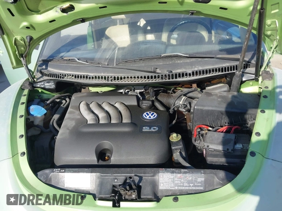 2000 Volkswagen Beetle GLS z VIN 3VWCA21C0YM403254, wystawiony jako IAAI lot #41806878 z przebiegiem 119 547 mil mil oraz . Historia ofert i sprzedaży dostępna na DreamBid. Obrazek 10.