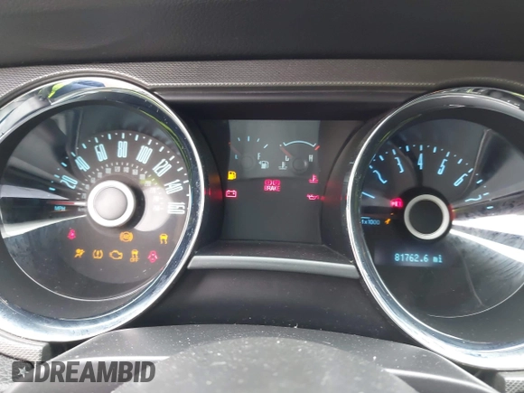 2014 Ford Mustang V6 с VIN 1ZVBP8AM2E5321551, выставлен на аукционе IAAI как лот 42343986 с пробегом 81 762 миль миль и . История ставок и продаж доступна на DreamBid. Изображение 7.
