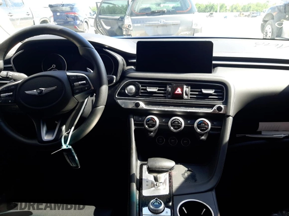 2022 Genesis G70 2.0T with VIN KMTG34TA9NU088968, listed as a Copart auction lot 67469522 with Not Provided miles and Non Repairable. Bid and sale history available at DreamBid. Image 8.