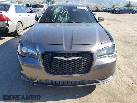 2017 Chrysler 300 S with VIN 2C3CCABG3HH663272, listed as a Copart auction lot 45564765 with 93,824 mi miles and Salvage Title. Bid and sale history available at DreamBid. Image 5.