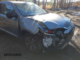 2020 Mitsubishi Outlander ES with VIN JA4AZ3A31LZ041204, listed as a IAAI auction lot 41265645 with 98,372 mi miles and . Bid and sale history available at DreamBid. Image 6.
