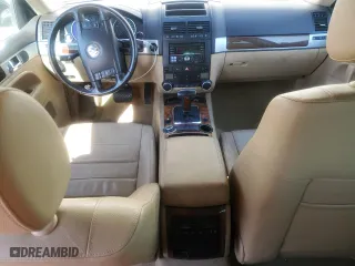 2008 Volkswagen Touareg 2 V6 with VIN WVGBE77L38D002442, listed as a Copart auction lot 44221895 with 136,319 mi miles and Clean Title. Bid and sale history available at carsss.com. Image 8.