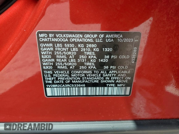 2024 Volkswagen Atlas SEL with VIN 1V2BR2CA3RC533646, listed as a Copart auction lot 52700135 with 10,498 mi miles and Salvage title. Bid and sale history available at DreamBid. Image 13.