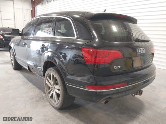 2011 Audi Q7 3.0L TDI Premium Plus with VIN WA1LMAFE4BD001149, listed as a IAAI auction lot 42035843 with 140,911 mi miles. Bid and sale history available at carsss.com. Image 3.