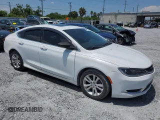 2015 Chrysler 200 Limited with VIN 1C3CCCAB9FN532885, listed as a Copart auction lot 66775245 with 116,423 mi miles and Clean title. Bid and sale history available at DreamBid. Image 4.