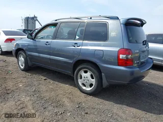 2004 Toyota Highlander with VIN JTEEP21A640041271, listed as a IAAI auction lot 42082940 with 208,548 mi miles. Bid and sale history available at carsss.com. Image 3.