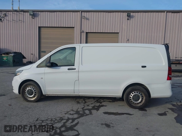 2017 Mercedes-Benz Metris Cargo Cargo with VIN WD3PG2EA4H3260381, listed as a IAAI auction lot 41525928 with 236,162 mi miles and . Bid and sale history available at DreamBid. Image 14.
