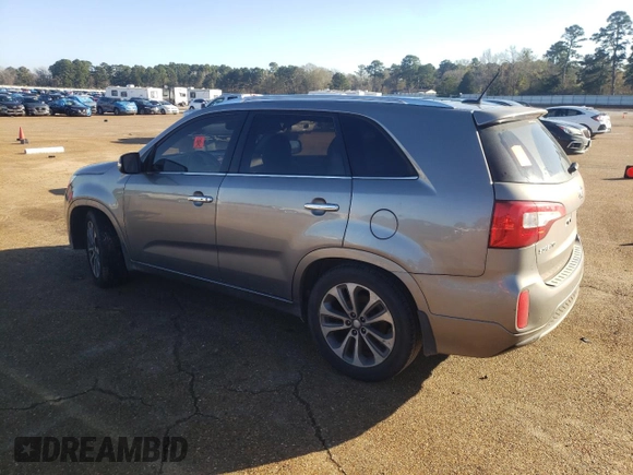 2015 Kia Sorento SX with VIN 5XYKW4A78FG564878, listed as a Copart auction lot 86827054 with 166,215 mi miles and Clean title. Bid and sale history available at DreamBid. Image 2.