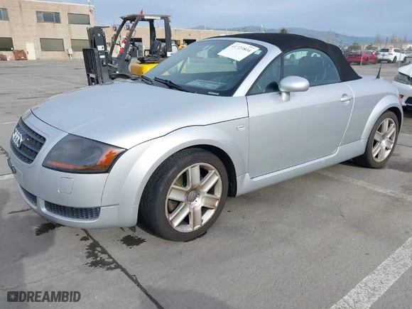 2005 Audi TT with VIN TRUUT28N651006896, listed as a IAAI auction lot 41723804 with 151916 miles. Bid and sale history available at carsss.com. Image 2.