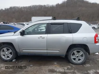 2008 Jeep Compass Sport with VIN 1J8FT47078D755562, listed as a IAAI auction lot 41493097 with 120,502 mi miles. Bid and sale history available at carsss.com. Image 14.