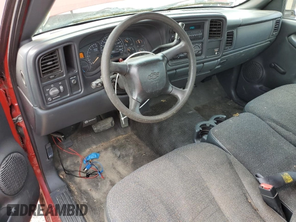 2002 Chevrolet Silverado 1500 Commercial with VIN 1GCEC14WX2Z342720, listed as a Copart auction lot 55339405 with 142,722 mi miles and Clean Title. Bid and sale history available at DreamBid. Image 8.