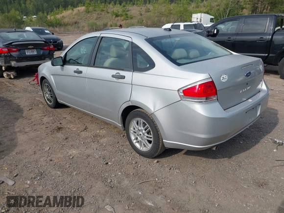 2009 Ford Focus SE with VIN 1FAHP35N69W186180, listed as a IAAI auction lot 41979048 with 179,837 mi miles. Bid and sale history available at carsss.com. Image 3.