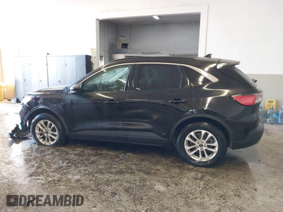 2020 Ford Escape SE with VIN 1FMCU9G6XLUC71527, listed as a IAAI auction lot 41420952 with 70,886 mi miles and . Bid and sale history available at DreamBid. Image 14.