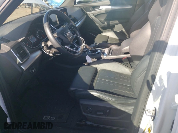 2020 Audi Q5 Premium z VIN WA1ANAFY2L2090232, wystawiony jako Copart lot #54511975 z przebiegiem 47 532 mil mil oraz Szkoda całkowita • Salvage title. Historia ofert i sprzedaży dostępna na DreamBid. Obrazek 7.