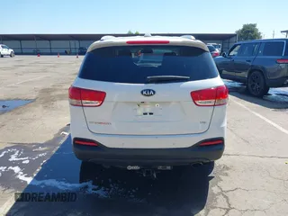 2017 Kia Sorento LX with VIN 5XYPGDA59HG307040, listed as a IAAI auction lot 42125920 with 125,303 mi miles and . Bid and sale history available at carsss.com. Image 16.