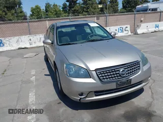 2005 Nissan Altima SE with VIN 1N4BL11E95C116647, listed as a IAAI auction lot 42442014 with 155,302 mi miles and . Bid and sale history available at DreamBid. Image 6.