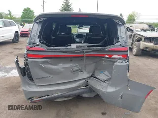 2022 Chrysler Pacifica Hybrid Limited with VIN 2C4RC1S74NR212475, listed as a IAAI auction lot 42264228 with 48,839 mi miles and . Bid and sale history available at DreamBid. Image 6.