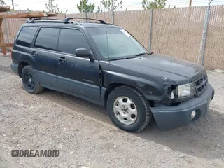 1999 Subaru Forester L with VIN JF1SF6356XH709518, listed as a IAAI auction lot 41945860 with 248,123 mi miles. Bid and sale history available at carsss.com. Image 1.