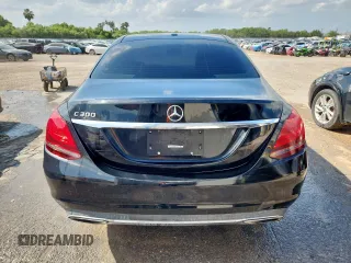 2019 Mercedes-Benz C 300 z VIN 55SWF8DB6KU312264, wystawiony jako Copart lot #59857635 z przebiegiem Nie podano mil oraz Czysty tytuł • Clean title. Historia ofert i sprzedaży dostępna na DreamBid. Obrazek 6.