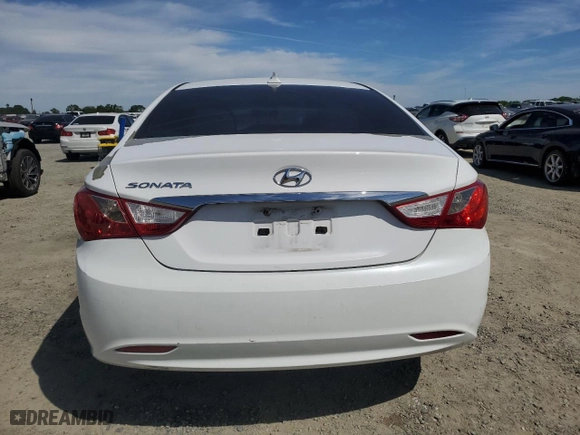 2013 Hyundai Sonata GLS with VIN 5NPEB4AC4DH562542, listed as a Copart auction lot 52831035 with 183,870 mi miles and Clean Title. Bid and sale history available at carsss.com. Image 6.