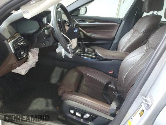 2020 BMW 5 Series 540i с VIN WBAJS1C07LWW82003, выставлен на аукционе Copart как лот 48029315 с пробегом Не указан миль и Списание • Salvage title. История ставок и продаж доступна на DreamBid. Изображение 7.