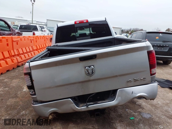 2016 Ram 1500 Sport z VIN 1C6RR7HT7GS405833, wystawiony jako IAAI lot #41697176 z przebiegiem 150 223 mil mil oraz . Historia ofert i sprzedaży dostępna na DreamBid. Obrazek 17.