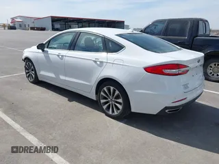 2020 Ford Fusion SE with VIN 3FA6P0T92LR249765, listed as a IAAI auction lot 41789244 with 50,027 mi miles and . Bid and sale history available at DreamBid. Image 3.