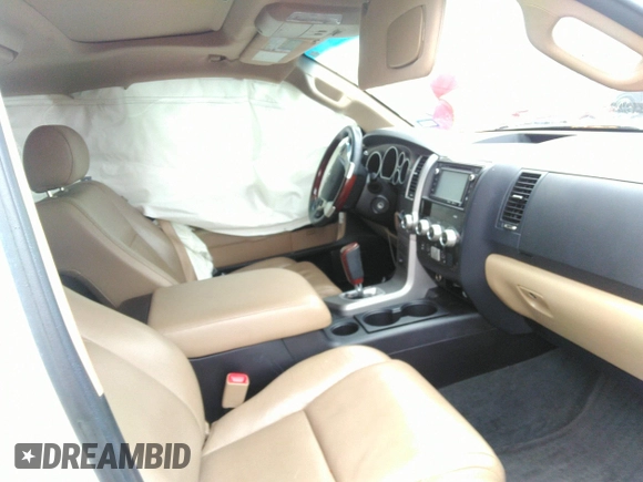 2015 Toyota Sequoia Platinum with VIN 5TDDW5G1XFS119997, listed as a IAAI auction lot 41344111 with 232,028 mi miles and . Bid and sale history available at DreamBid. Image 5.